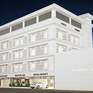 Hotel Matha Regency Kallar Vattiyar